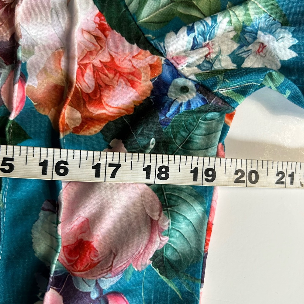 Women’s Turquoise Floral Shirt Size Large - Picture 4 of 7